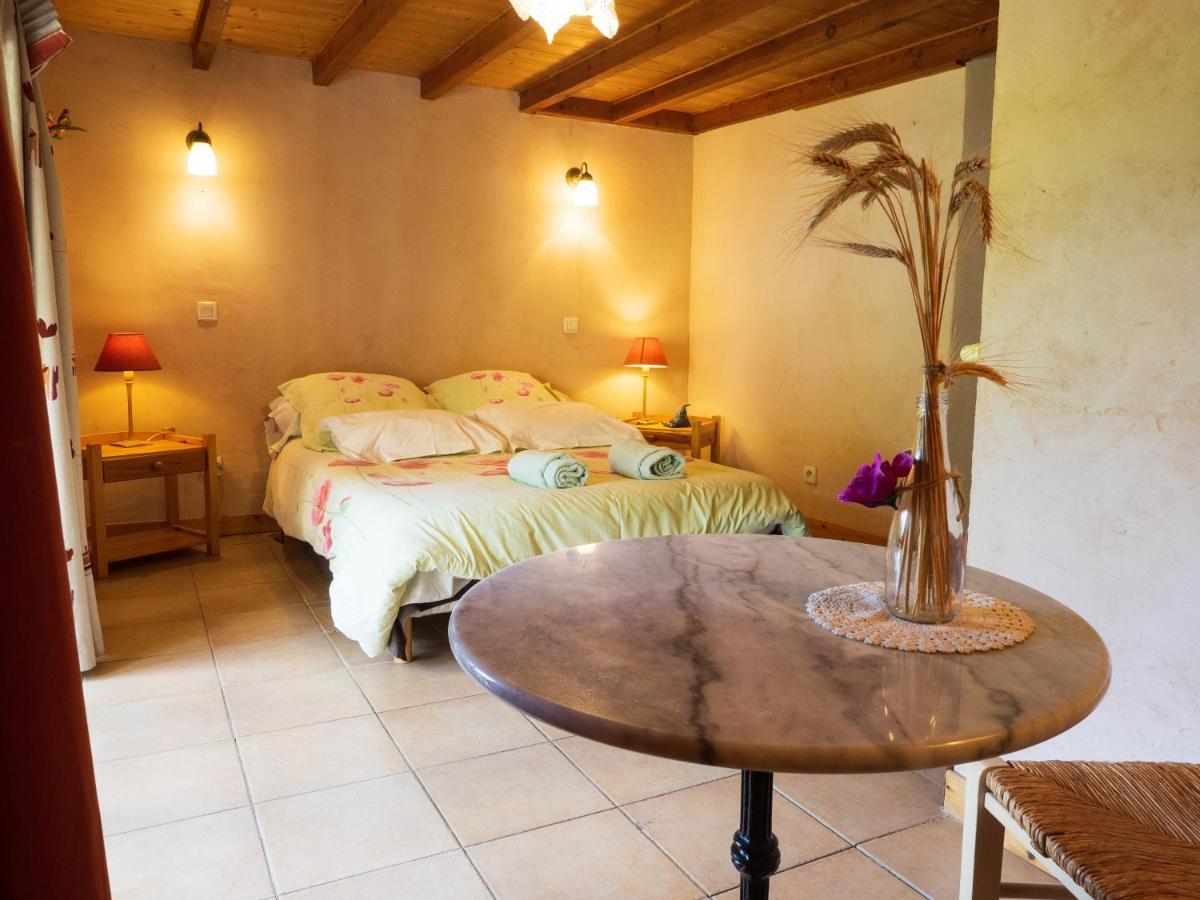 Les Cotes de Corps Au Fil Des Saisons B&B 외부 사진