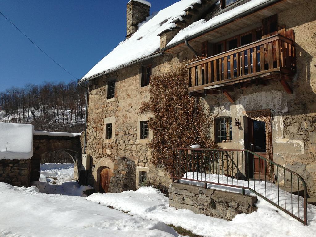 Les Cotes de Corps Au Fil Des Saisons B&B 외부 사진